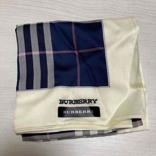 バーバリー(BURBERRY)のBURBERRY ハンカチ　紺色チェック(ハンカチ/ポケットチーフ)