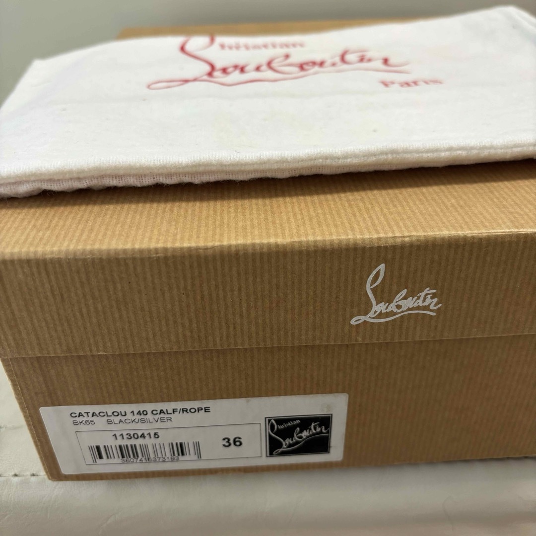 Christian Louboutin(クリスチャンルブタン)のクリスチャンルブタン　カタクロウ　ブラックレザー　スタッズ　サンダル　厚底 レディースの靴/シューズ(サンダル)の商品写真