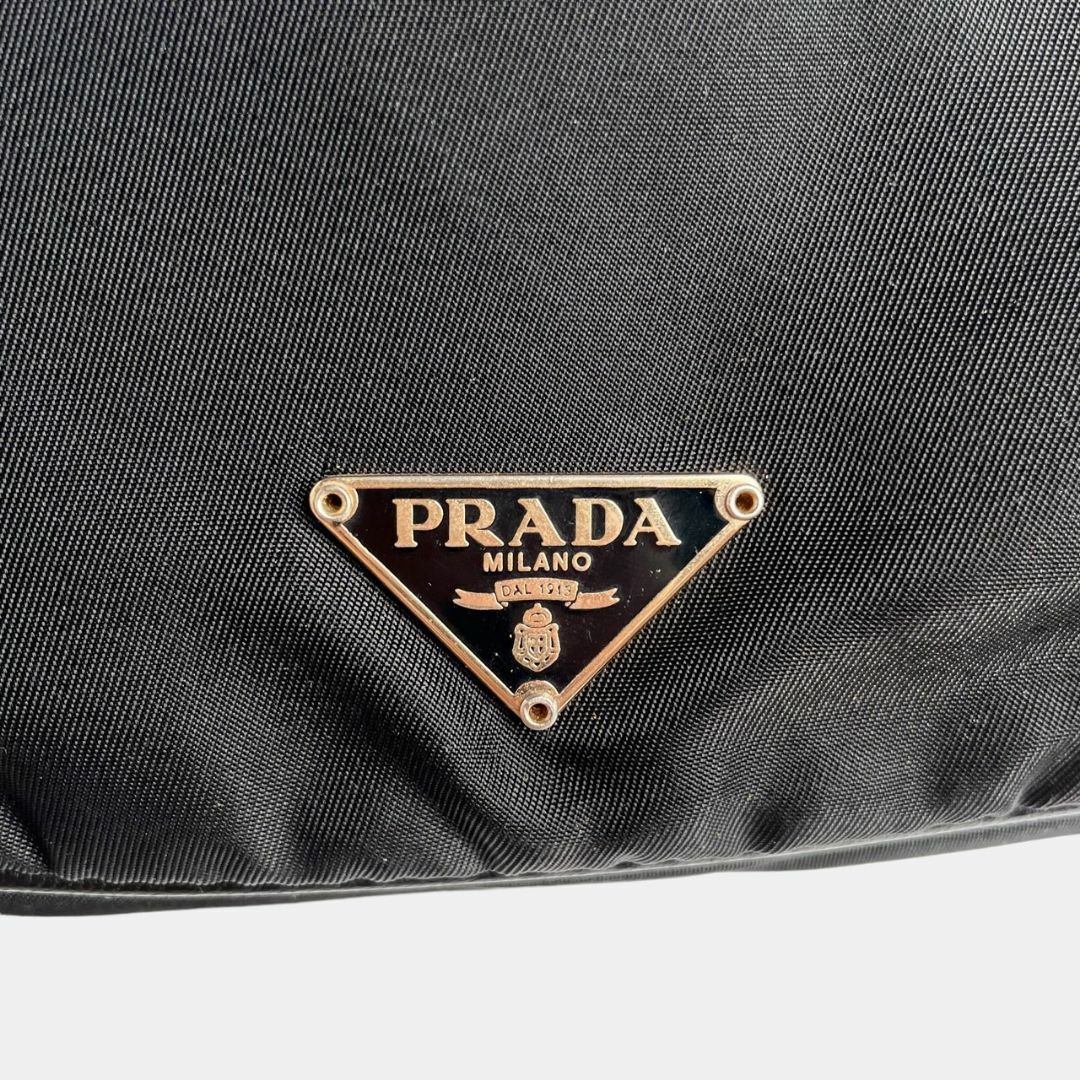 PRADA(プラダ)のプラダ ショルダーバッグ ブラック ナイロン トライアングルロゴ BR0123 レディースのバッグ(ショルダーバッグ)の商品写真