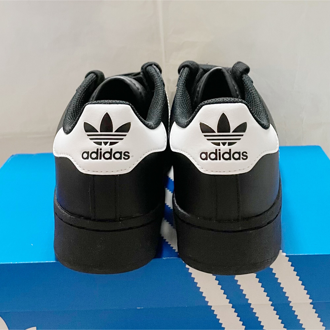adidas(アディダス)のadidas superstar xlg アディダス スーパースター 黒 厚底 レディースの靴/シューズ(スニーカー)の商品写真