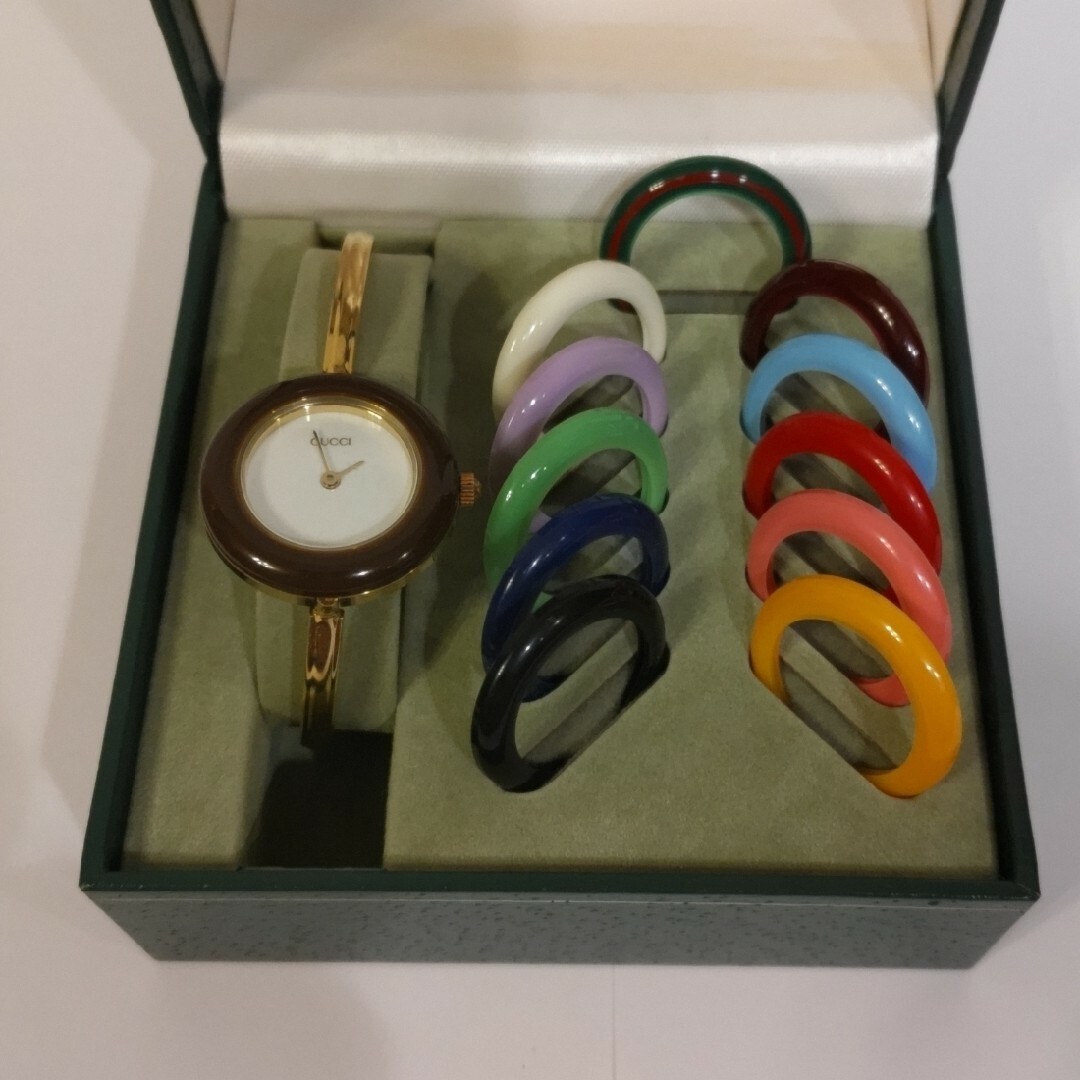 Gucci(グッチ)のGUCCI　腕時計　チェンジベゼル レディースのファッション小物(腕時計)の商品写真