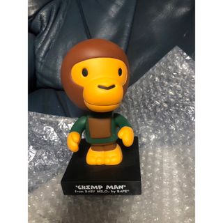 A BATHING APE - 激レア　お宝　90s  bape  chimp man  kaws  フィギュア