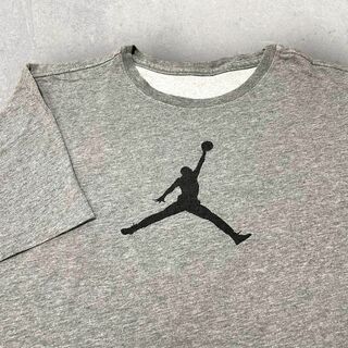 Jordan Brand（NIKE） - 美品 JORDAN ジョーダン センターロゴ Tシャツ DRY FIT グレー