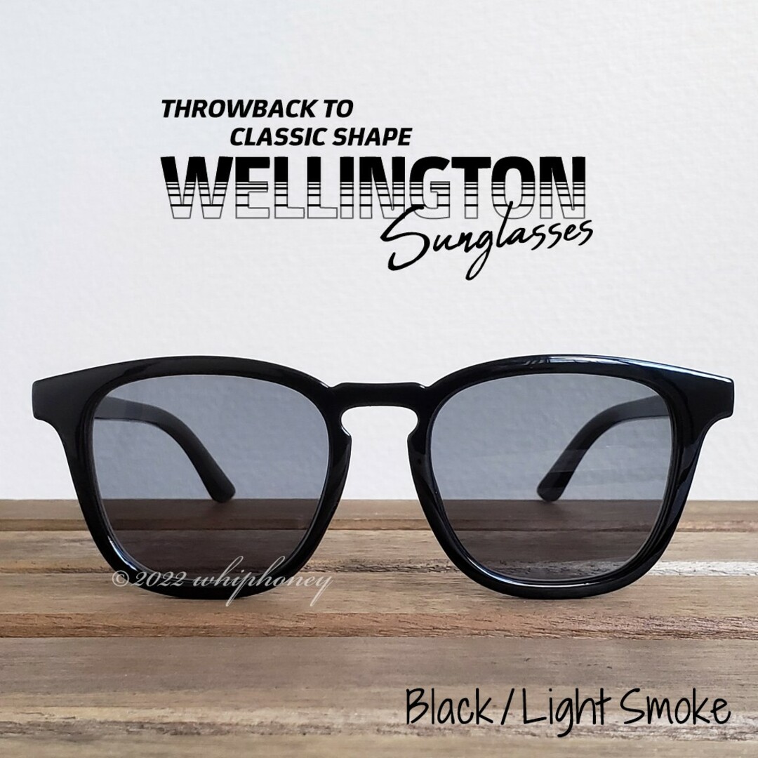 クラシックウェリントン ブラックフレーム ライトスモークレンズ メンズのファッション小物(サングラス/メガネ)の商品写真
