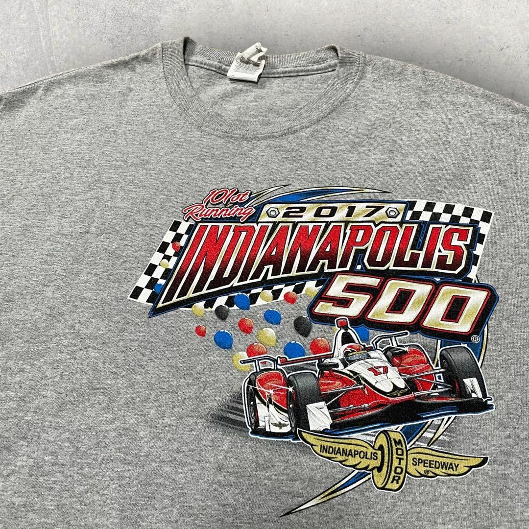 US古着 INDIANAPOLIS 500 レーシング Tシャツ グレー メンズのトップス(Tシャツ/カットソー(半袖/袖なし))の商品写真