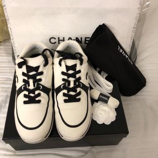 シャネル(CHANEL)のCHANEL／シャネル／ローカットスニーカー／サイズ41（26cm ） (スニーカー)