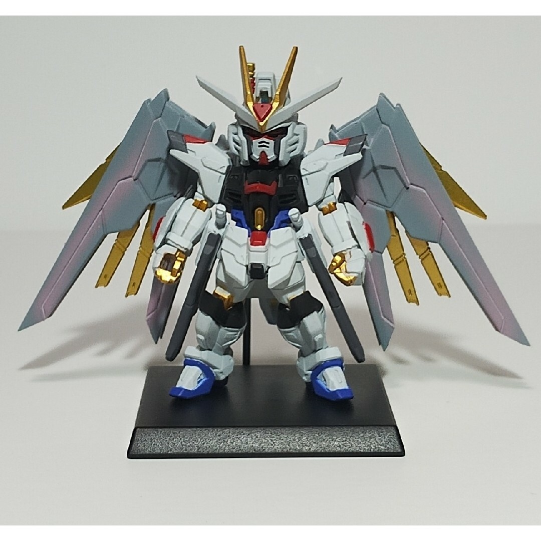 BANDAI - ガンダムコンバージ #25 ストライクフリーダム弐式 BANDAI - ガンダムコンバージ #25 ストライクフリーダム弐式