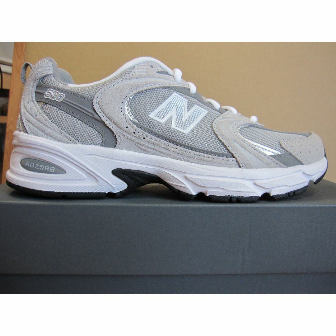 New Balance(ニューバランス)のNEW BALANCE MR530-DM36 26.0cm メンズの靴/シューズ(スニーカー)の商品写真