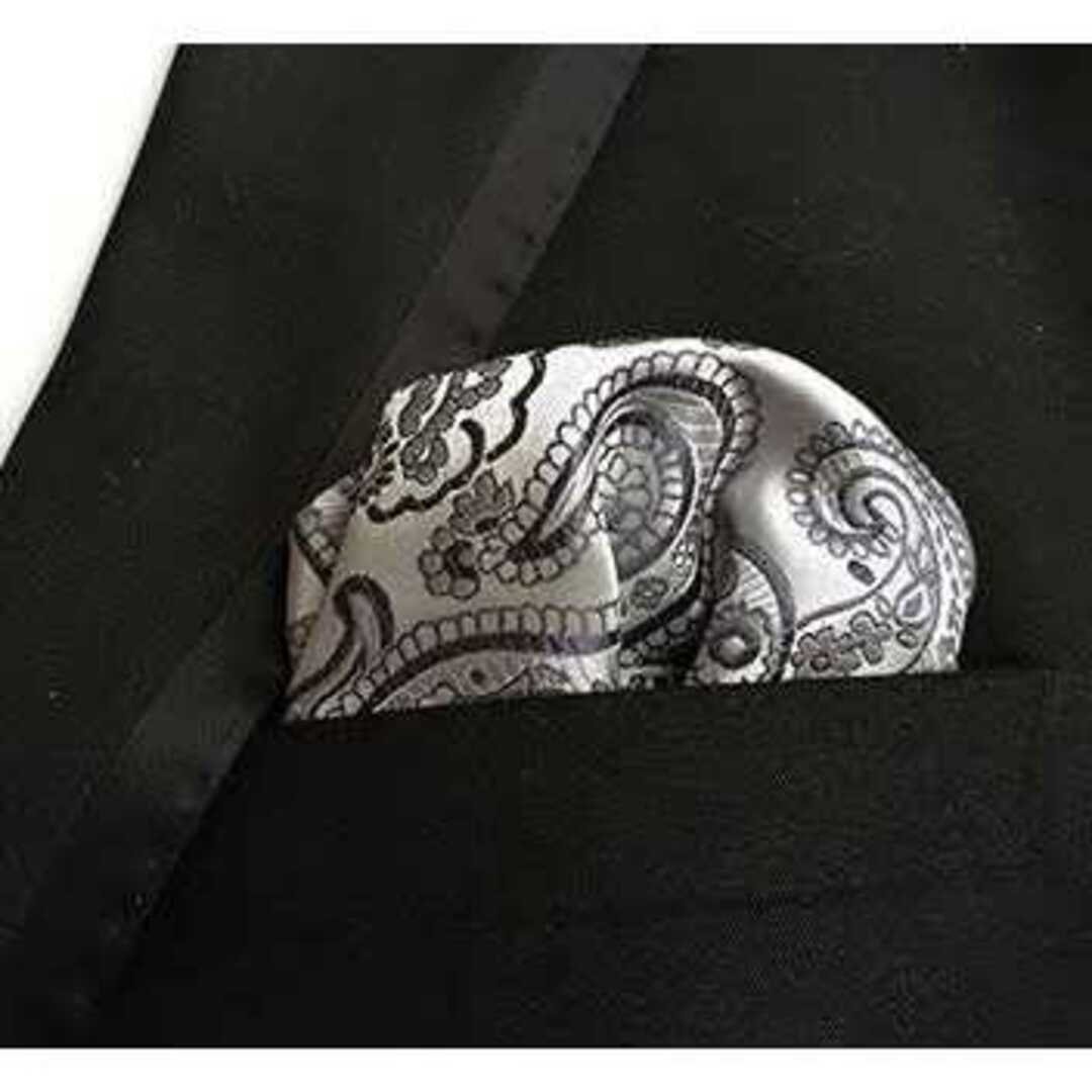 ペイズリー シルバー ハンカチーフ ポケットチーフ ネクタイ タイピン メンズのファッション小物(ハンカチ/ポケットチーフ)の商品写真