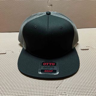 オットーキャップ(OTTO CAP)の新品 OTTOコットンツイルフラットバイザーメッシュキャップのブラックチャコール(キャップ)