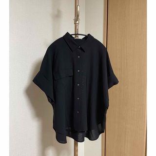 バンヤードストーム(BARNYARDSTORM)のBARNYARDSTORM シャツ　美品(シャツ/ブラウス(半袖/袖なし))