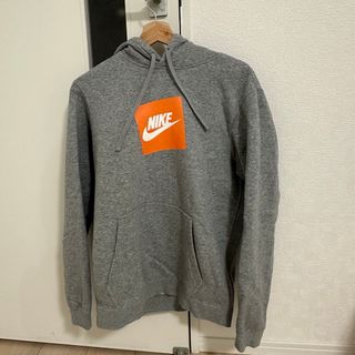 NIKE パーカー Mサイズ(パーカー)