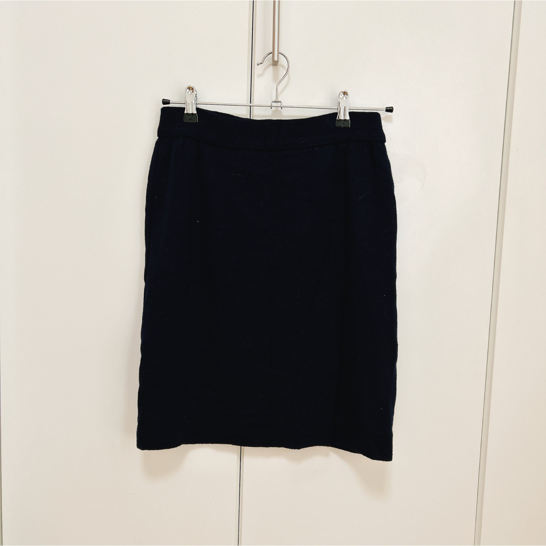 タイトスカート　ネイビー レディースのスカート(ひざ丈スカート)の商品写真