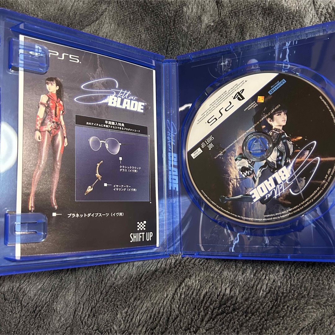 PlayStation(プレイステーション)のStella bladeステラーブレード PS5 エンタメ/ホビーのゲームソフト/ゲーム機本体(家庭用ゲームソフト)の商品写真
