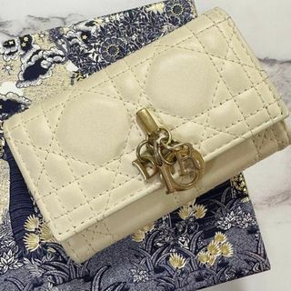 クリスチャンディオール(Christian Dior)の現行モデル✨美品　DIOR　Miss Dior キーケース　カナージュ　チャーム(キーケース)