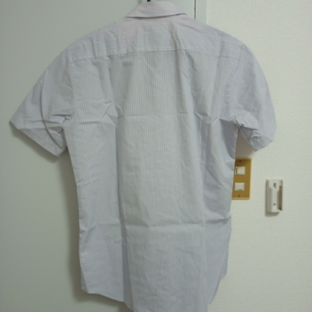 UNIQLO(ユニクロ)のユニクロ　半袖シャツ　ストライプ メンズのトップス(シャツ)の商品写真
