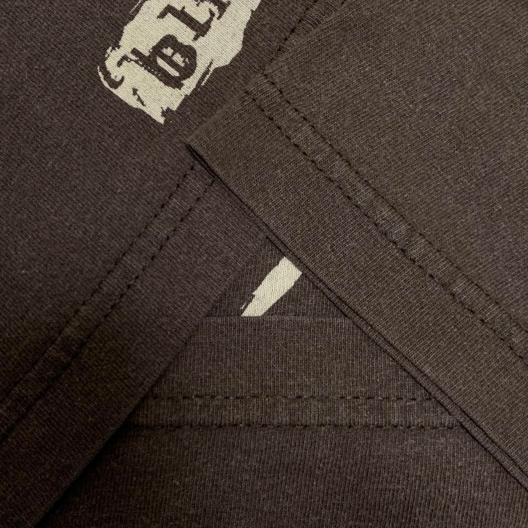 【BLINK182】ブリンク182 ダークブラウン Tシャツ Sサイズ バンドT メンズのトップス(Tシャツ/カットソー(半袖/袖なし))の商品写真
