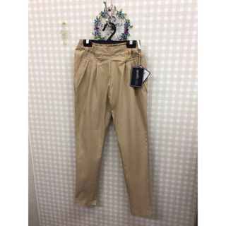 【新品】ストレッチテーパードパンツ(カジュアルパンツ)