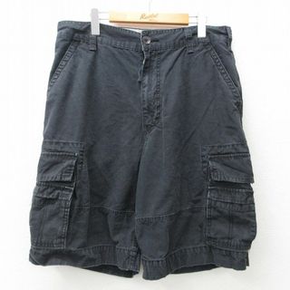 リーバイス(Levi's)のW36★古着 リーバイス Levis ハーフ カーゴ パンツ ショーツ メンズ コットン 黒 ブラック 24may18 中古 ボトムス 短パン ショーパン(ワークパンツ/カーゴパンツ)