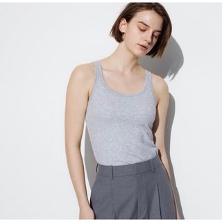 ユニクロ(UNIQLO)のユニクロ　エアリズムコットンブラタンクトップ　グレー　M(タンクトップ)