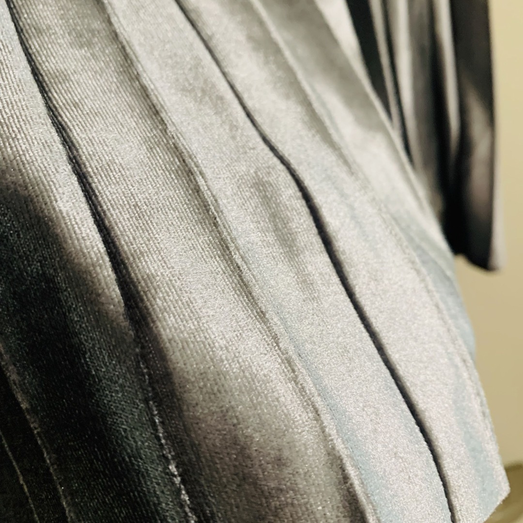 ロングスカート　リバーシブル　グレー　L 美品 レディースのスカート(ロングスカート)の商品写真