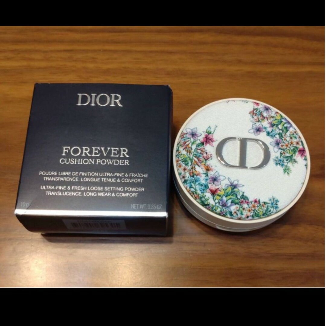 Dior(ディオール)のディオールスキン　フォーエヴァー　クッションパウダー　050 ラベンダー コスメ/美容のベースメイク/化粧品(フェイスパウダー)の商品写真