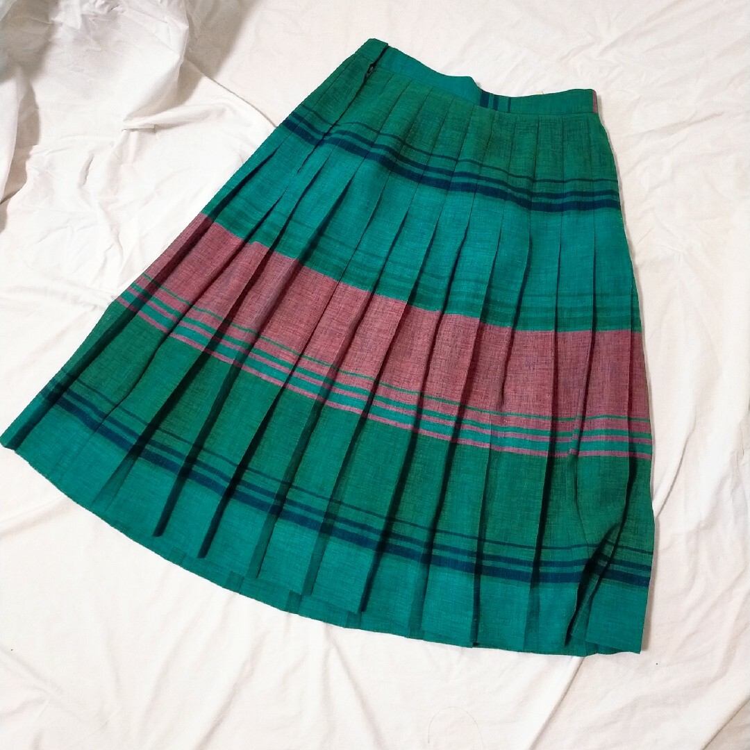 PINOLE(ピノーレ)のPINORE  ピノーレ スカート レディースのスカート(ひざ丈スカート)の商品写真