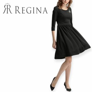 E294 REGINA ストレッチ タック　フレア ワンピース　紺　L タグ付き