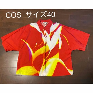 COS - 　COS   コス　赤　柄　半袖シャツ EUR40