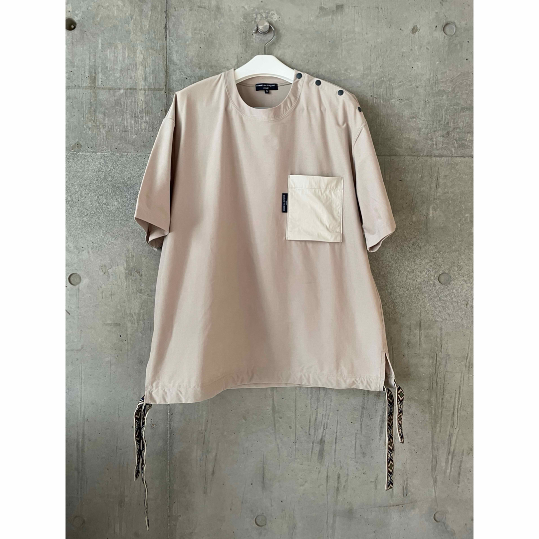 COMME des GARCONS HOMME(コムデギャルソンオム)のコムデギャルソンオムのボックスシルエットシャツです メンズのトップス(Tシャツ/カットソー(半袖/袖なし))の商品写真