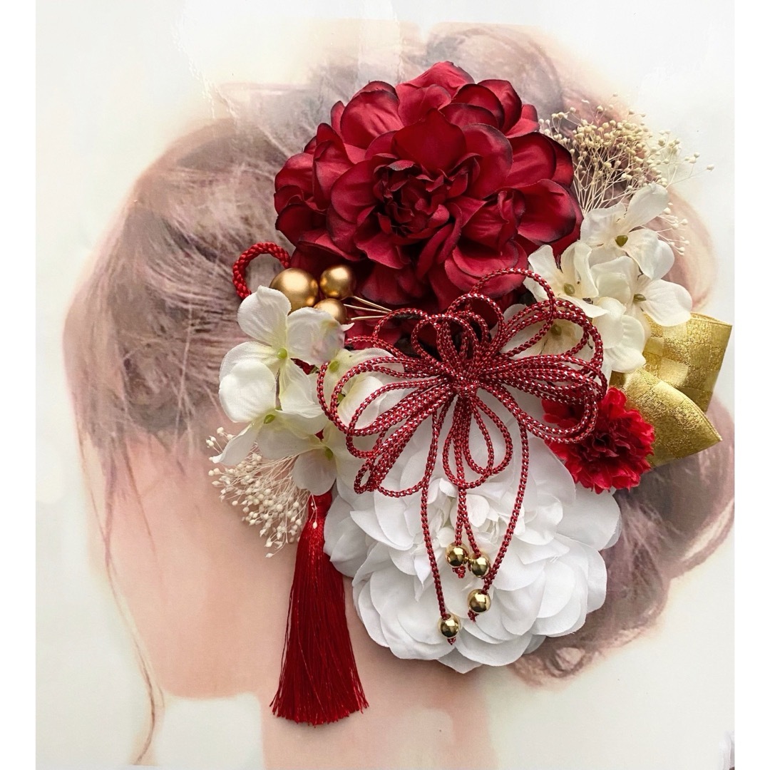 愛らしい髪飾り 結婚式 卒業式 成人式 和装 ウエディング 浴衣 前撮り レディースのヘアアクセサリー(その他)の商品写真