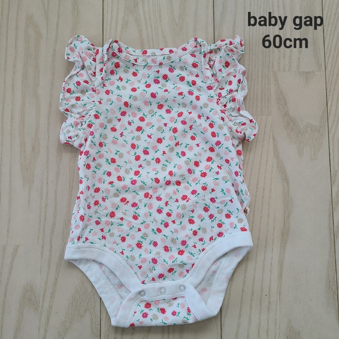 babyGAP(ベビーギャップ)の美品 ベビーギャップ オーガニックコットン ロンパース 60cm キッズ/ベビー/マタニティのベビー服(~85cm)(ロンパース)の商品写真