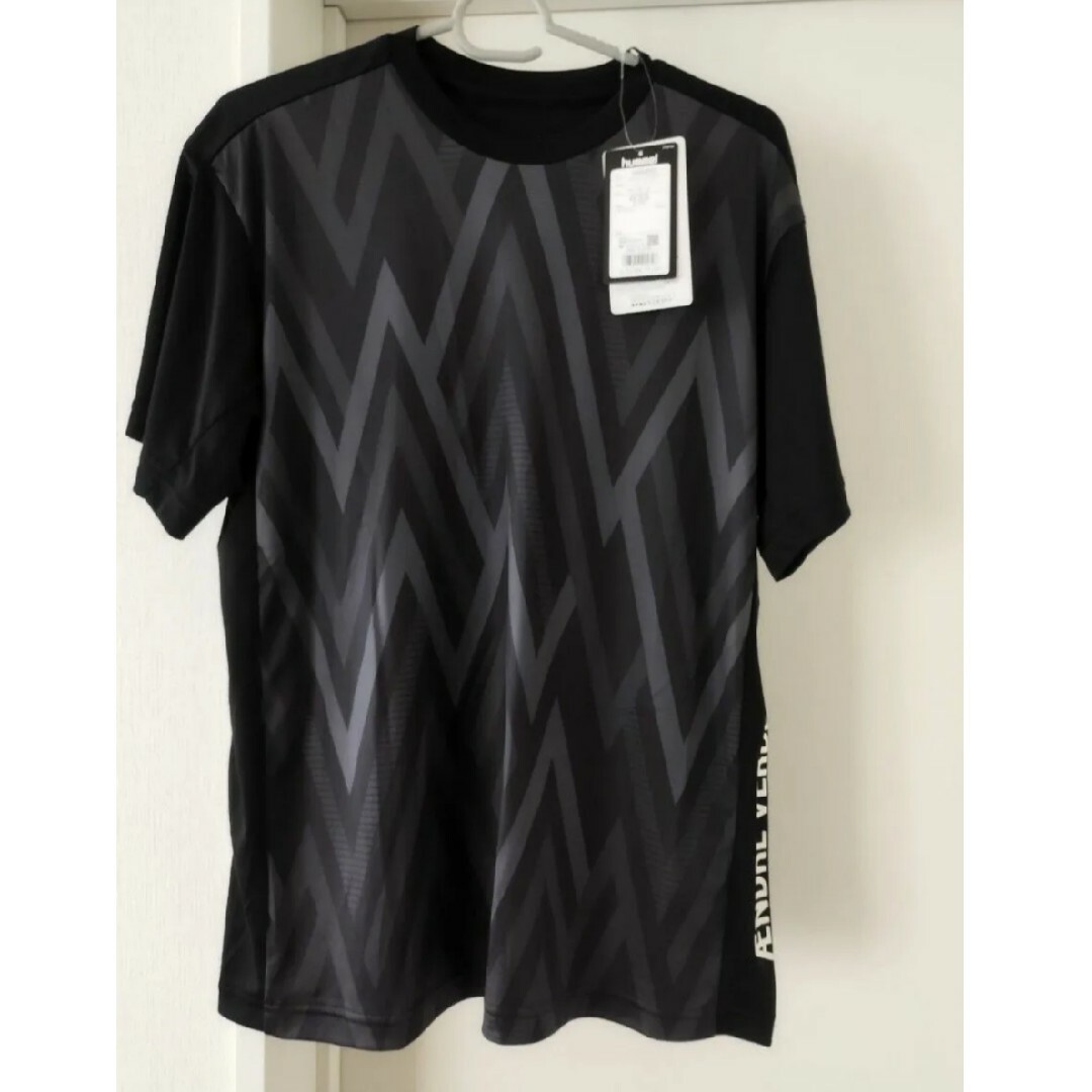 hummel(ヒュンメル)のヒュンメル バスケット Tシャツ ブラック メンズのトップス(Tシャツ/カットソー(半袖/袖なし))の商品写真