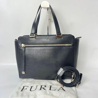 フルラ(Furla)の【美品・保存袋付】フルラ　ギネヴラ M GINEVRA ハンドバッグ A4可能(ハンドバッグ)