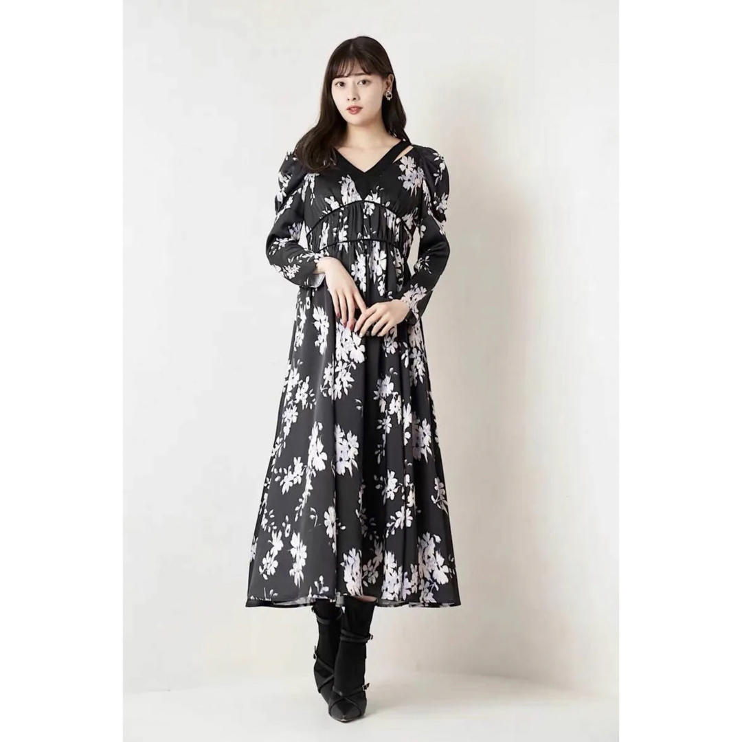 Her lip to(ハーリップトゥ)の【新品】Herlipto Muse Floral Cut-Out Dress レディースのワンピース(ロングワンピース/マキシワンピース)の商品写真