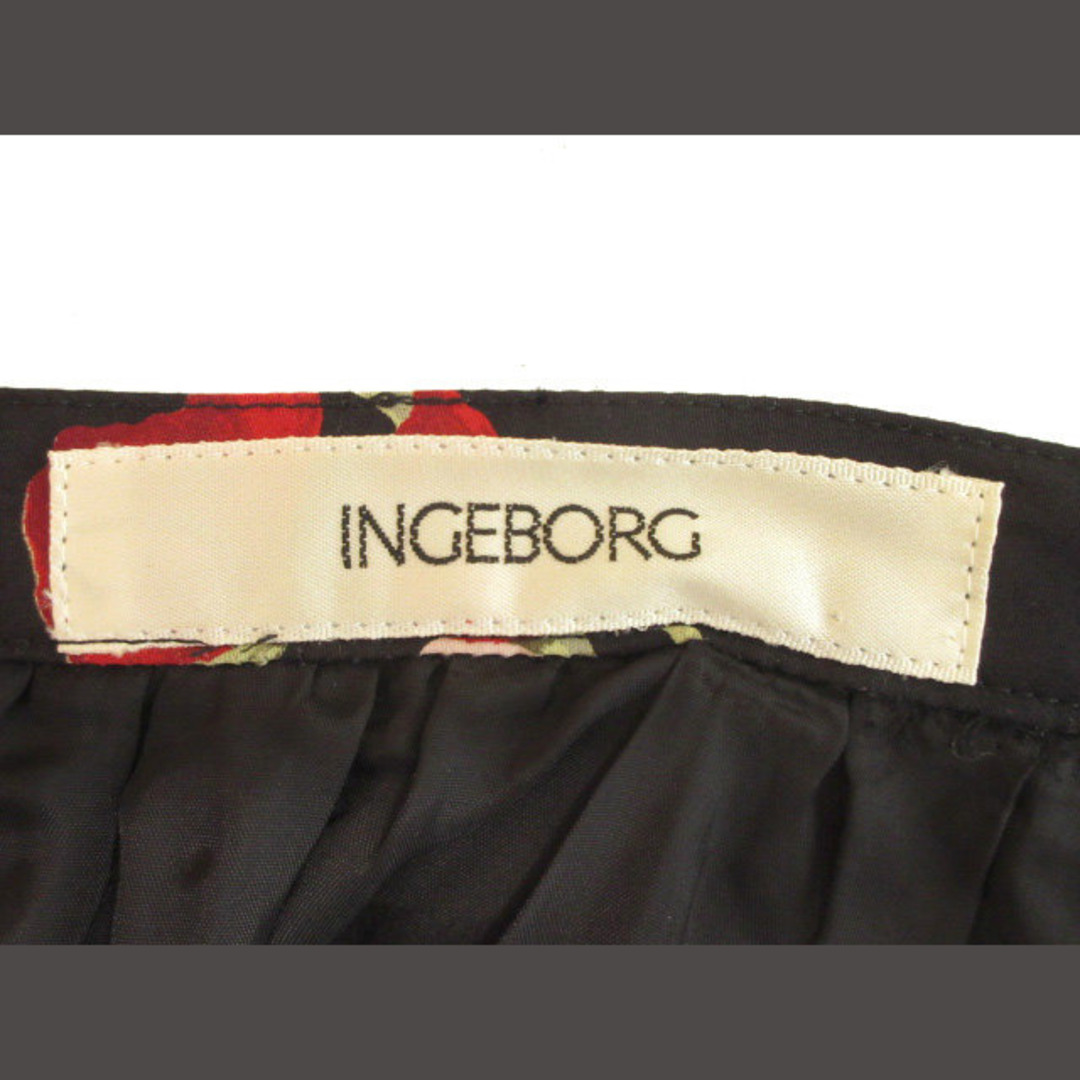 INGEBORG(インゲボルグ)のインゲボルグ フレアスカート 花柄 ロング ブラック 黒 ボトムス レディースのスカート(ロングスカート)の商品写真