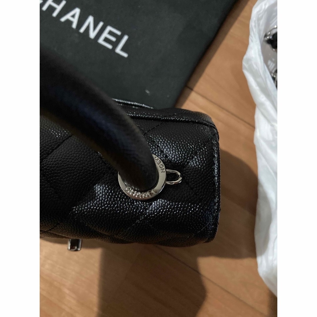 CHANEL(シャネル)のCHANEL シャネル キルティング ココハンドル レディースのバッグ(ショルダーバッグ)の商品写真
