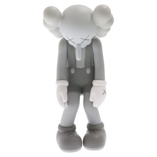 メディコムトイ(MEDICOM TOY)のMEDICOM TOY メディコムトイ × KAWS SMALL LIE COMPANION GRAY2017 カウズ スモール ライ コンパニオン フィギュア 人形 グレー(その他)