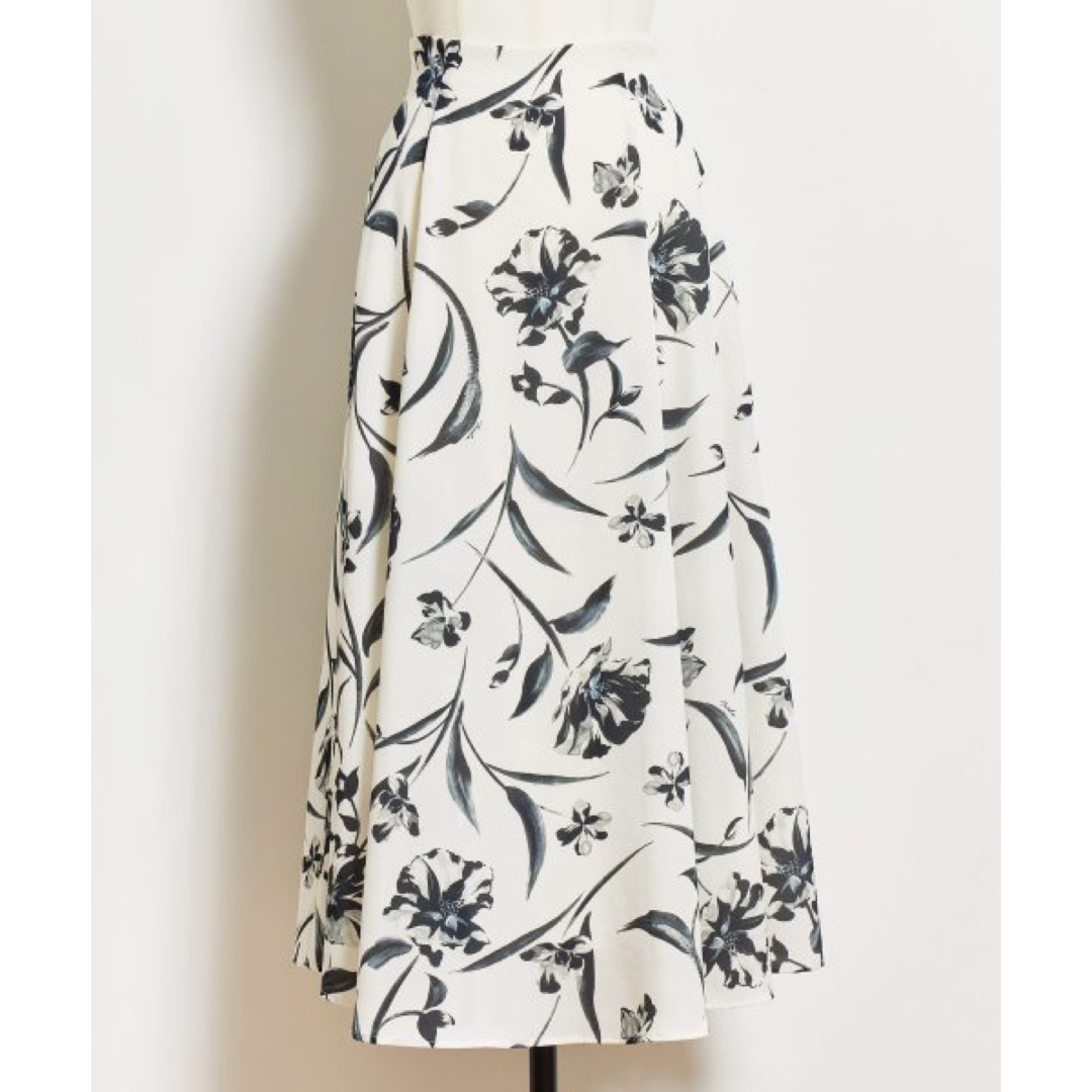Noela(ノエラ)のノエラ　花柄スカート レディースのスカート(ロングスカート)の商品写真