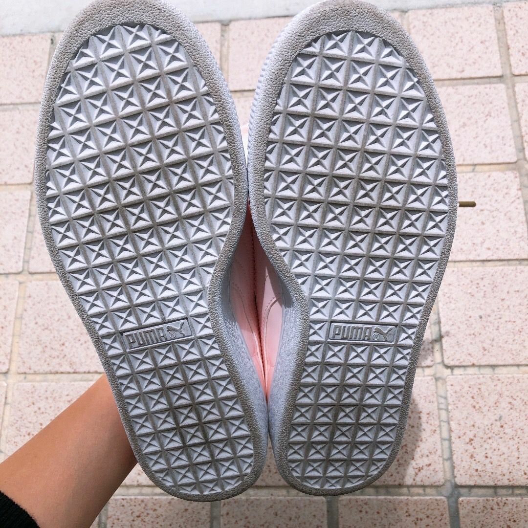 PUMA(プーマ)のPUMA♡BASKET HEART PATENT♡ピンク23cm♡リボン♡プーマ レディースの靴/シューズ(スニーカー)の商品写真