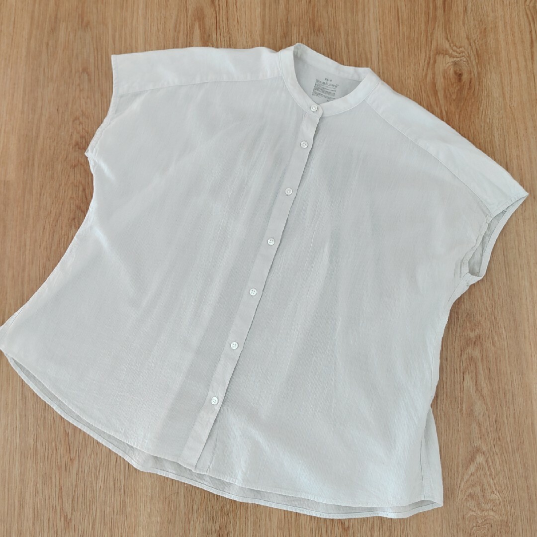 MUJI (無印良品)(ムジルシリョウヒン)の無印良品　半袖シャツ　洗いざらし強撚フレンチスリーブブラウス　綿100% レディースのトップス(シャツ/ブラウス(半袖/袖なし))の商品写真