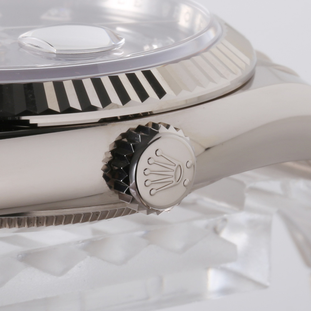 ROLEX(ロレックス)のロレックス デイデイト 8Pダイヤ/2Pバケットダイヤ 128239A ブルー オンブレ ランダム番 メンズ 中古 腕時計 メンズの時計(腕時計(アナログ))の商品写真