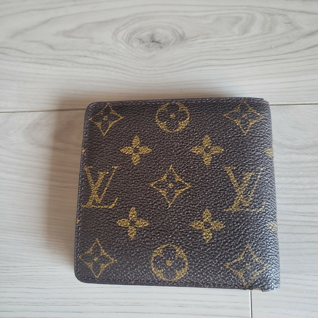 LOUIS VUITTON(ルイヴィトン)のルイヴィトン2つ折り財布中古正規品 レディースのファッション小物(財布)の商品写真