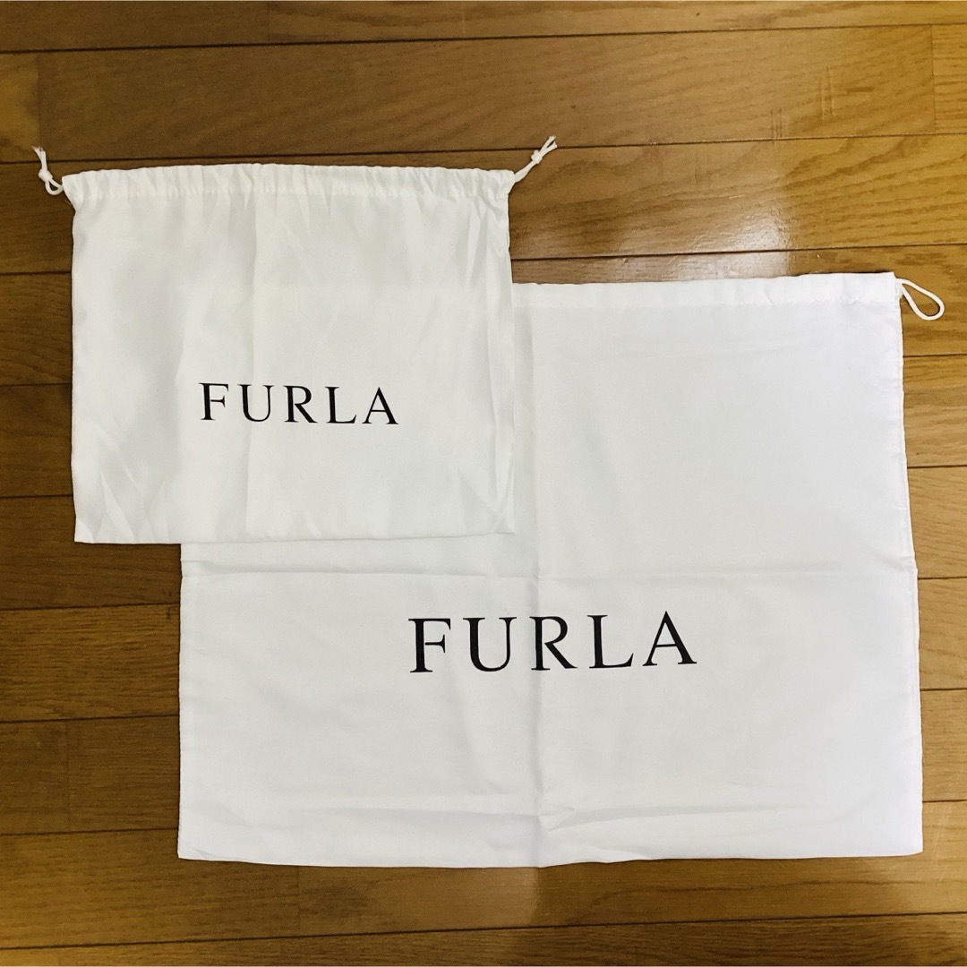 Furla(フルラ)のFURLA 巾着 レディースのバッグ(ショップ袋)の商品写真