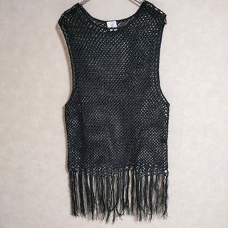 ビューティアンドユースユナイテッドアローズ(BEAUTY&YOUTH UNITED ARROWS)のROKU 6 BEAUTY&YOUTH MESH FRINGE NO SLEEVE KNIT 定価16200円 8618-105-0040 ベスト ブラック レディース ロクビューティアンドユース【中古】4-0507S△(ベスト/ジレ)