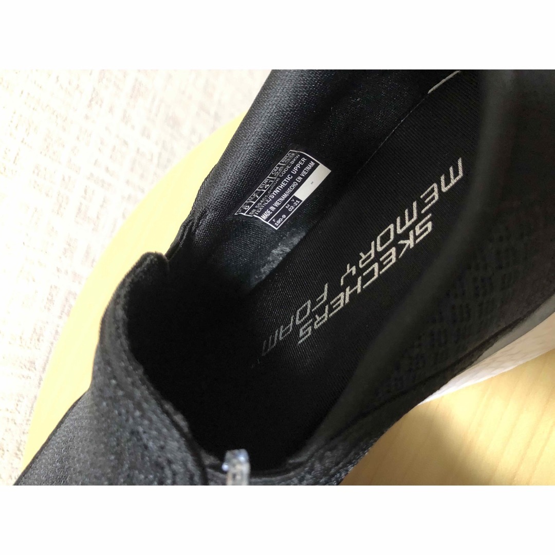 SKECHERS(スケッチャーズ)のスケッチャーズ　メモリーフォーム　スリッポン　スリップオン　軽量 メンズの靴/シューズ(スニーカー)の商品写真
