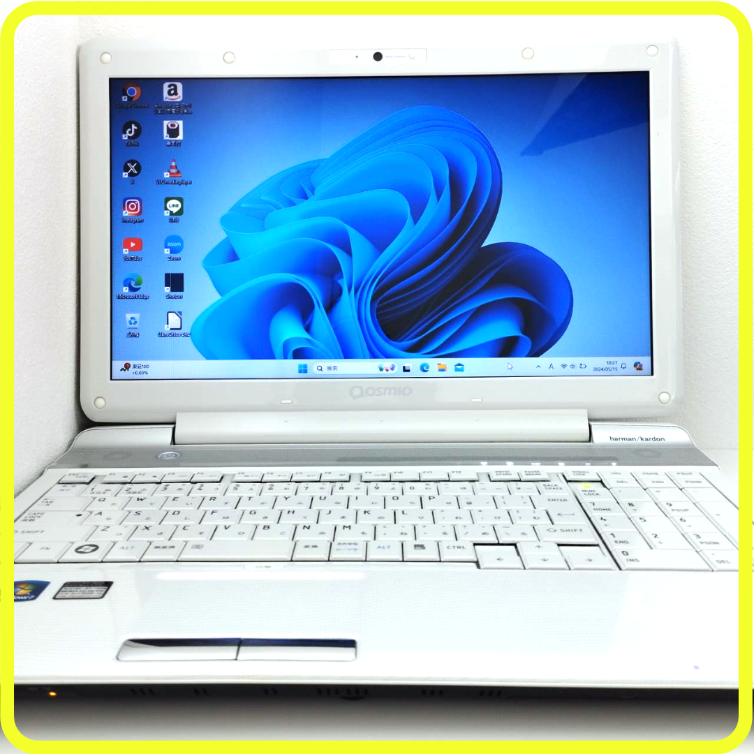 東芝(トウシバ)の新品SSD512⭐️8GB ノートパソコン windows11office648 スマホ/家電/カメラのPC/タブレット(ノートPC)の商品写真