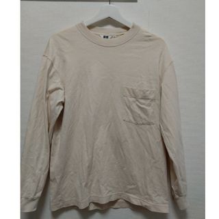 ユニクロ(UNIQLO)のUNIQLO　クルーネックT（長袖）Mサイズ　ベージュ(Tシャツ/カットソー(七分/長袖))