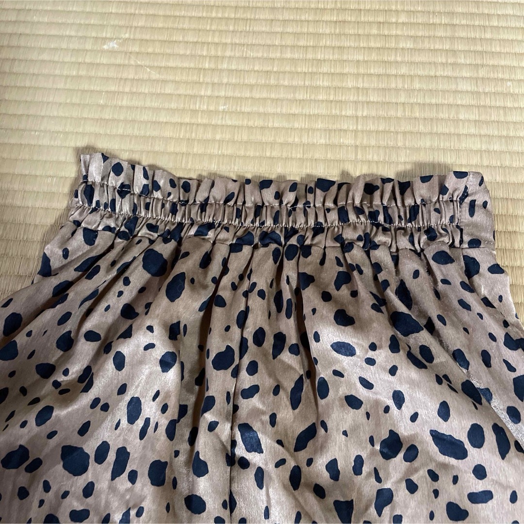 アニマルプリントのスカート レディースのスカート(ロングスカート)の商品写真