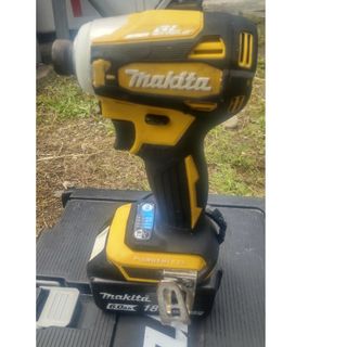 マキタ(Makita)のマキタ　１８v インパクトドライバー　TD172D(工具/メンテナンス)